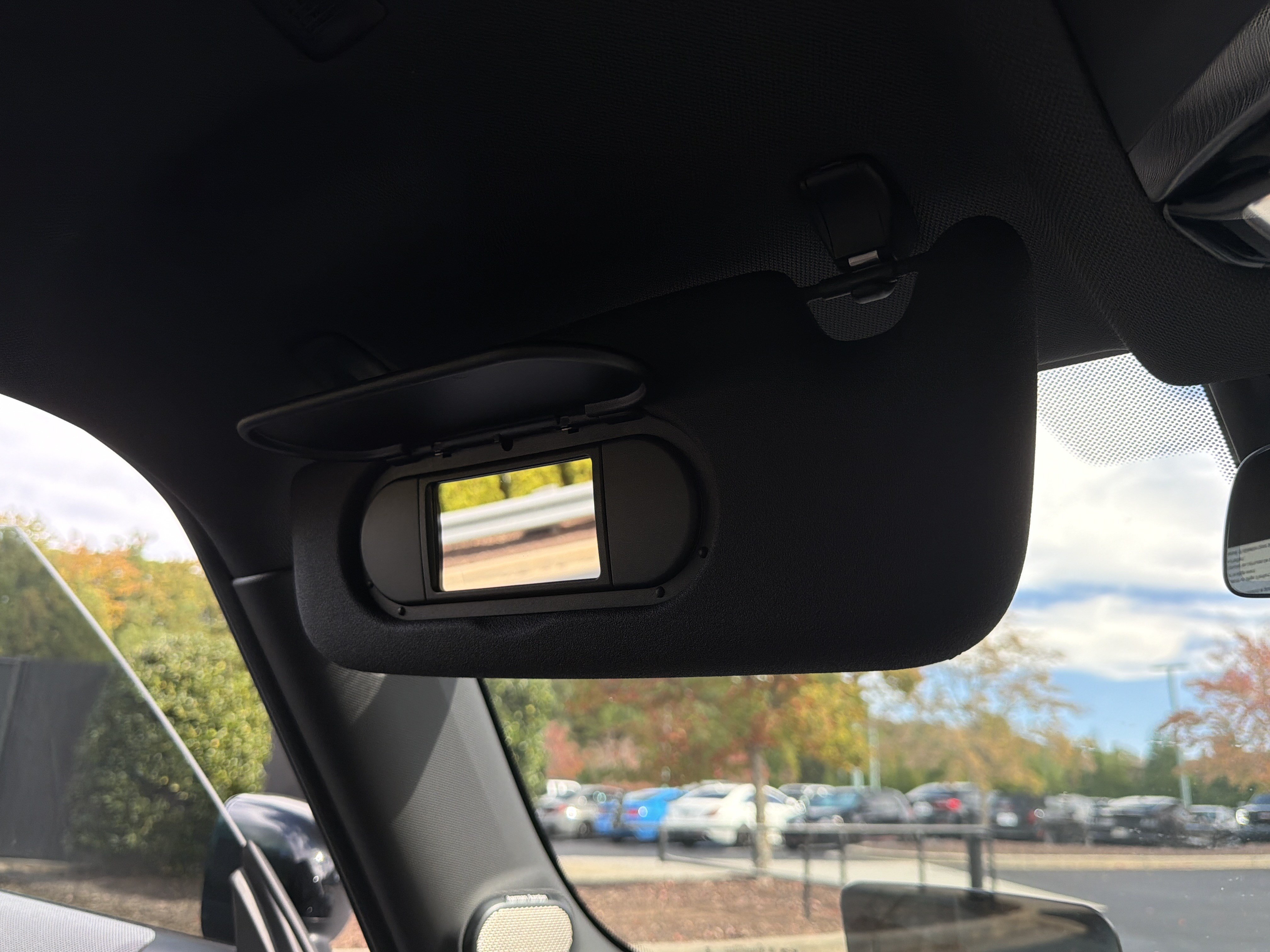 Used 2025 MINI Cooper 2-Door Hardtop FWD image 35