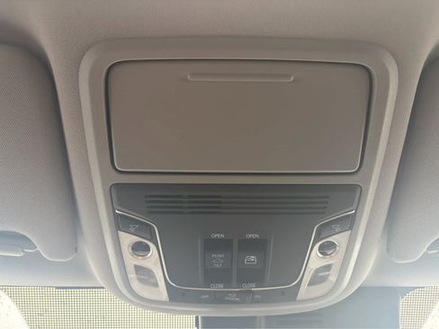 Used 2023 Honda Ridgeline RTL image 31