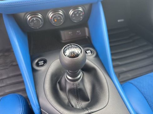 Used 2024 Nissan Z Performance w/ Floor Mat Package image 26