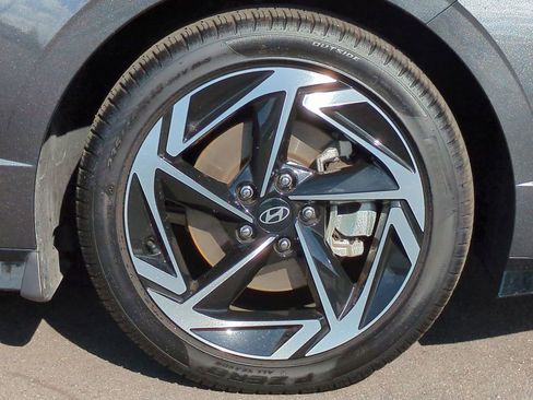 Certified 2025 Hyundai Sonata SEL image 10