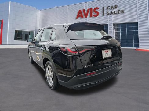 Used 2025 Honda HR-V LX image 9
