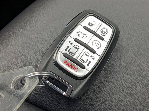 New 2026 Chrysler Voyager LX image 29