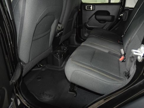 Used 2026 Jeep Wrangler Unlimited Sport AWD/4WD image 40