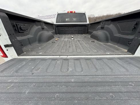 Used 2024 RAM 3500 Big Horn image 25
