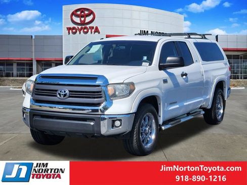 Used 2014 Toyota Tundra SR5 AWD/4WD image 3