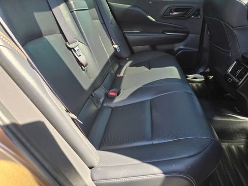 Used 2024 Toyota Crown Platinum AWD/4WD image 13