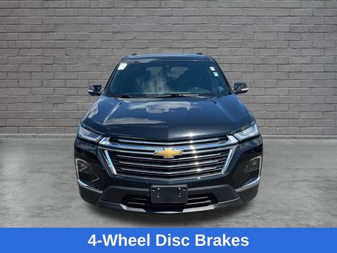 Used 2023 Chevrolet Traverse LT AWD/4WD image 9