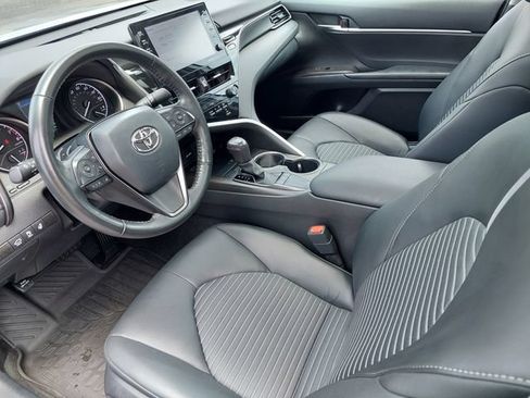 Certified 2023 Toyota Camry SE w/ Cold Weather Package FWD image 9