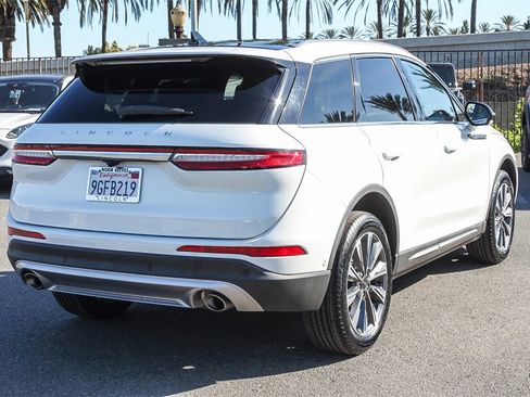 Used 2022 Lincoln Corsair Reserve w/ Equipment Group 201A image 9