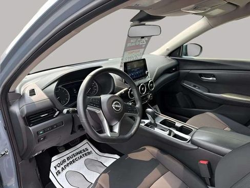 Used 2024 Nissan Sentra SV w/ All-Weather Package FWD image 4