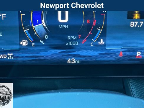 New 2026 Chevrolet Equinox LT w/ Convenience Package II image 29