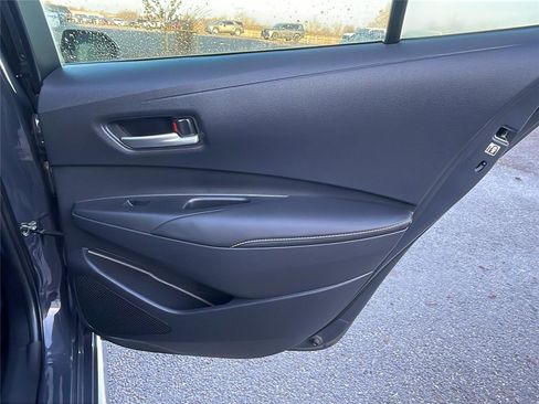 Used 2024 Toyota Corolla XLE image 15