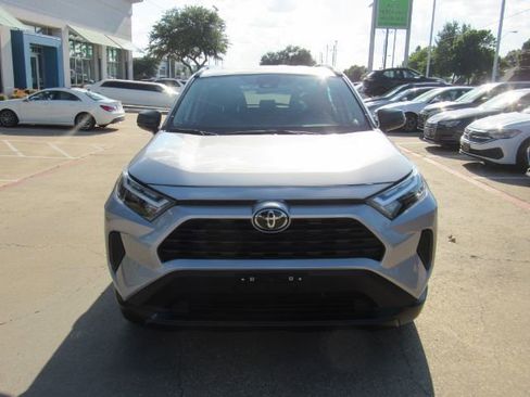 Used 2025 Toyota RAV4 LE image 2