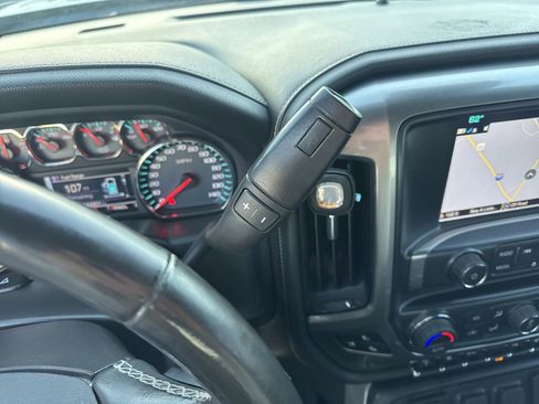 Used 2018 Chevrolet Silverado 2500 LTZ w/ Duramax Plus Package image 20