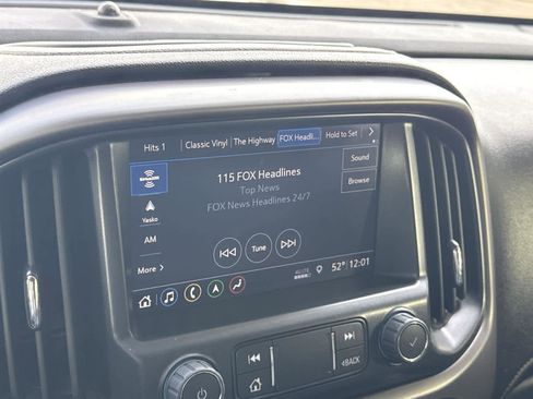 Used 2022 GMC Canyon AT4 w/ Trailering Package image 17