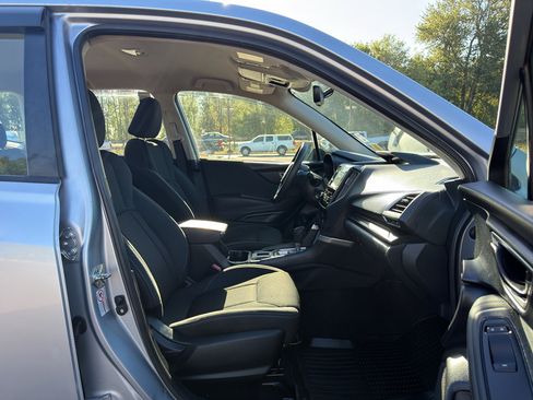 Used 2019 Subaru Forester w/ Alloy Wheel Package AWD/4WD image 12