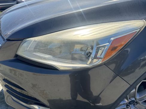 Used 2015 Ford Escape Titanium image 8