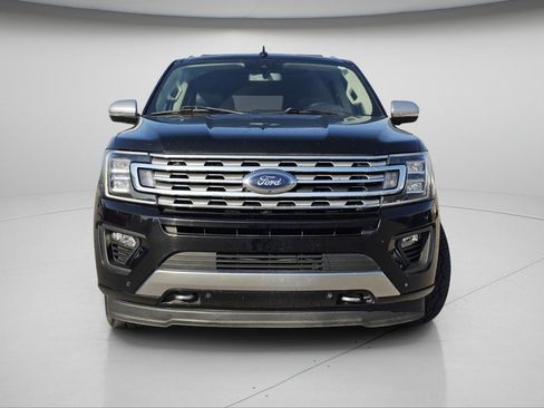 Used 2018 Ford Expedition Max Platinum AWD/4WD image 3
