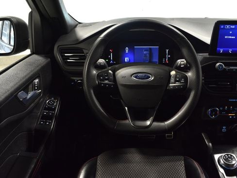 Used 2023 Ford Escape ST-Line image 12