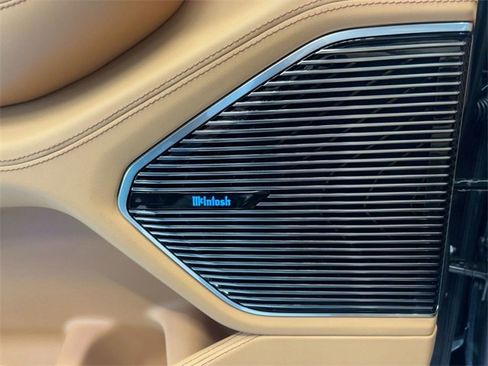 New 2025 Jeep Grand Cherokee Summit image 23