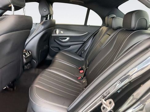Used 2023 Mercedes-Benz E 350 4MATIC Sedan image 12