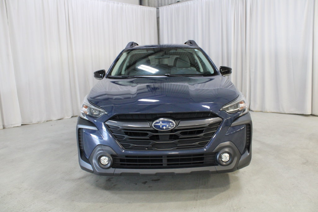 Used 2024 Subaru Outback Premium AWD/4WD image 37