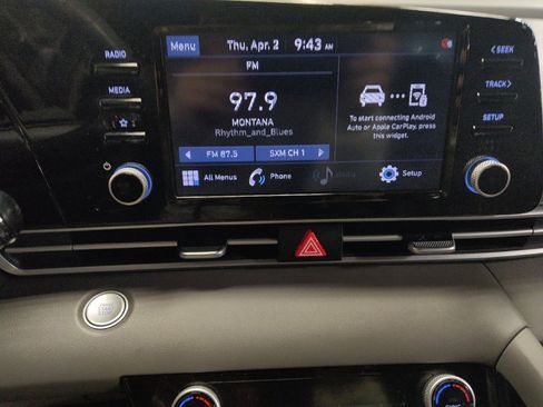 Used 2021 Hyundai Elantra SEL w/ Convenience Package image 25