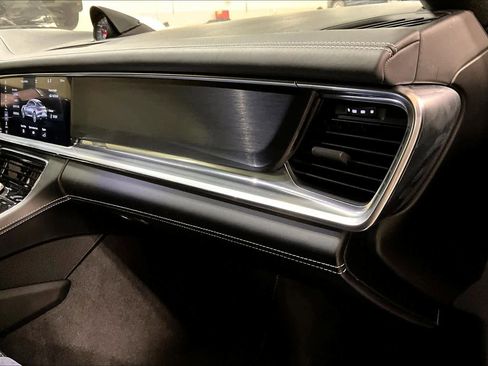 Used 2019 Porsche Panamera GTS w/ Premium Package Plus image 14