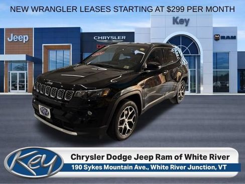 Used 2024 Jeep Compass Limited AWD/4WD image 1
