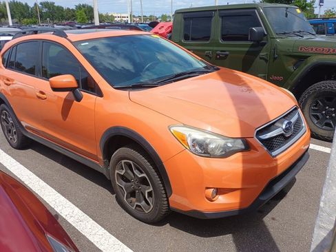 Used 2015 Subaru Crosstrek 2.0i Premium w/ Moonroof Package image 2