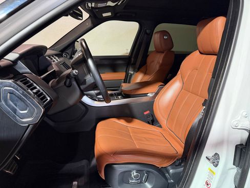 Used 2016 Land Rover Range Rover Sport Supercharged AWD/4WD image 9