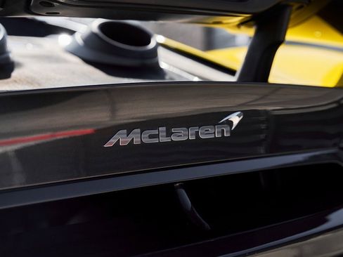 Used 2019 McLaren 600LT image 13