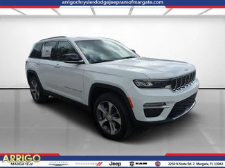 New 2025 Jeep Grand Cherokee Limited w/ Luxury Tech Group II video 1