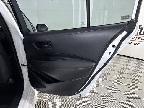 Used 2026 Toyota Corolla LE FWD image 25