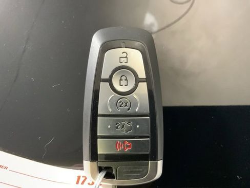 Used 2018 Ford Mustang GT Premium w/ GT Performance Package image 39