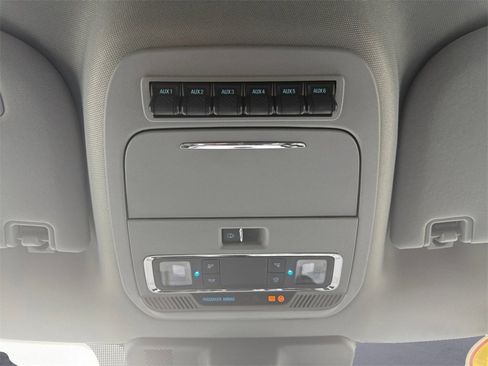 Used 2023 Ford F250 Lariat w/ Lariat Ultimate Package image 25