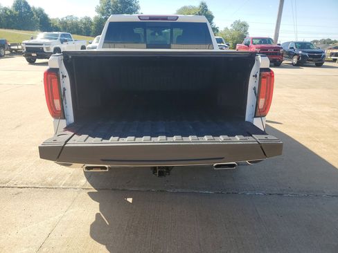 Certified 2023 GMC Sierra 1500 SLT w/ SLT Premium Plus Package image 32