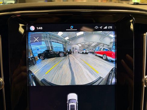 Used 2023 Volvo XC40 B5 Plus w/ Driver Assist Package AWD/4WD image 20