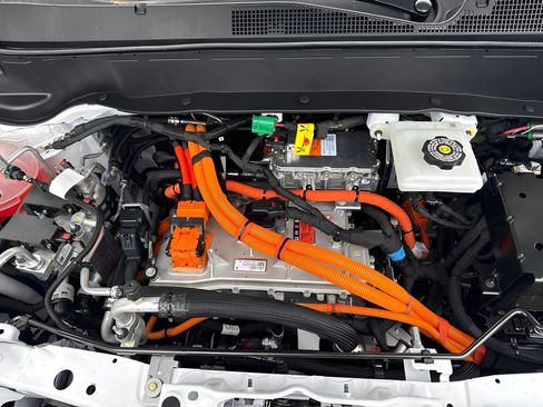New 2027 Chevrolet Bolt LT FWD image 26