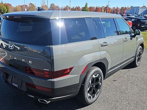 New 2026 Hyundai Santa Fe SE image 7