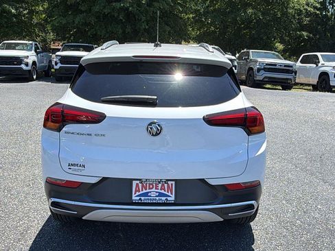 Used 2022 Buick Encore GX Essence FWD image 6