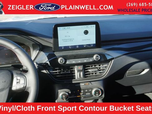 Used 2025 Ford Escape ST-Line image 14