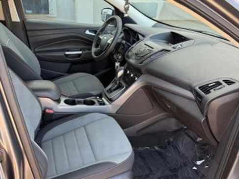 Used 2013 Ford Escape SE FWD image 12