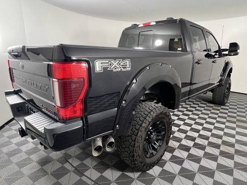 Used 2022 Ford F250 Lariat w/ Black Appearance Package AWD/4WD image 11