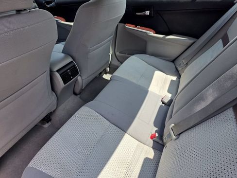 Used 2014 Toyota Camry XLE FWD image 24