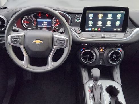 Used 2025 Chevrolet Blazer LT FWD image 22