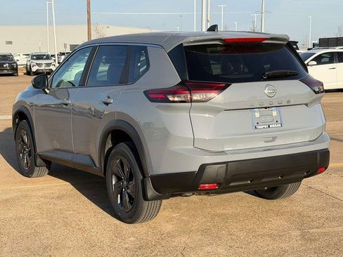 New 2026 Nissan Rogue SV FWD image 6