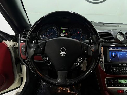 Used 2017 Maserati GranTurismo Convertible image 17