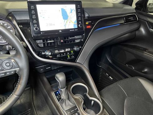 Used 2023 Toyota Camry XLE w/ Navigation Package FWD image 31