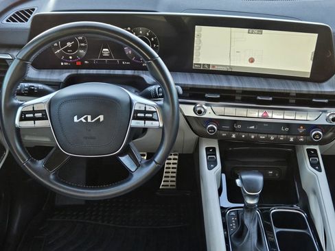 Certified 2024 Kia Telluride SX image 25
